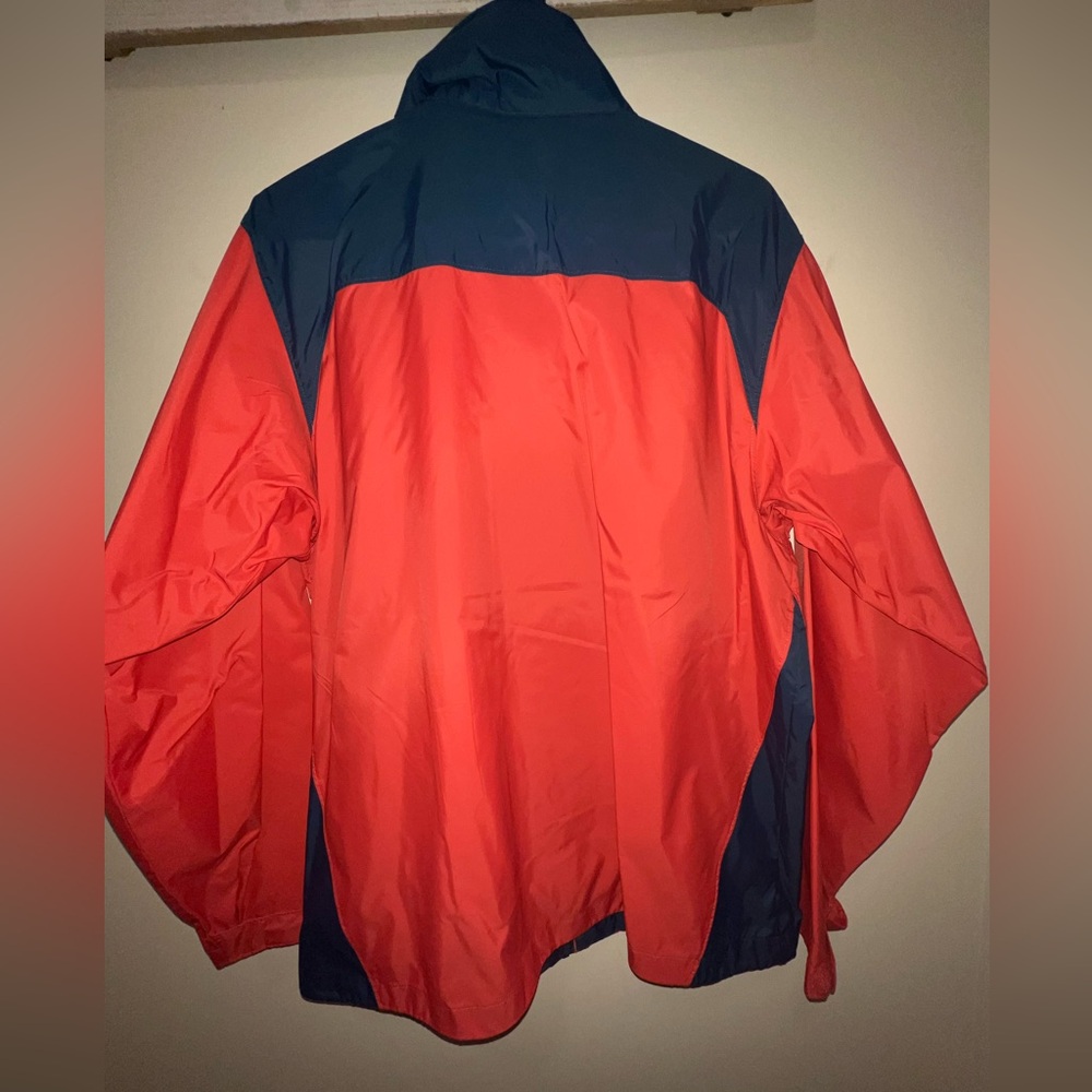 Columbia men’s wind breaker size L like new 
Coral-reddish color with navy blue - Picture 6 of 11